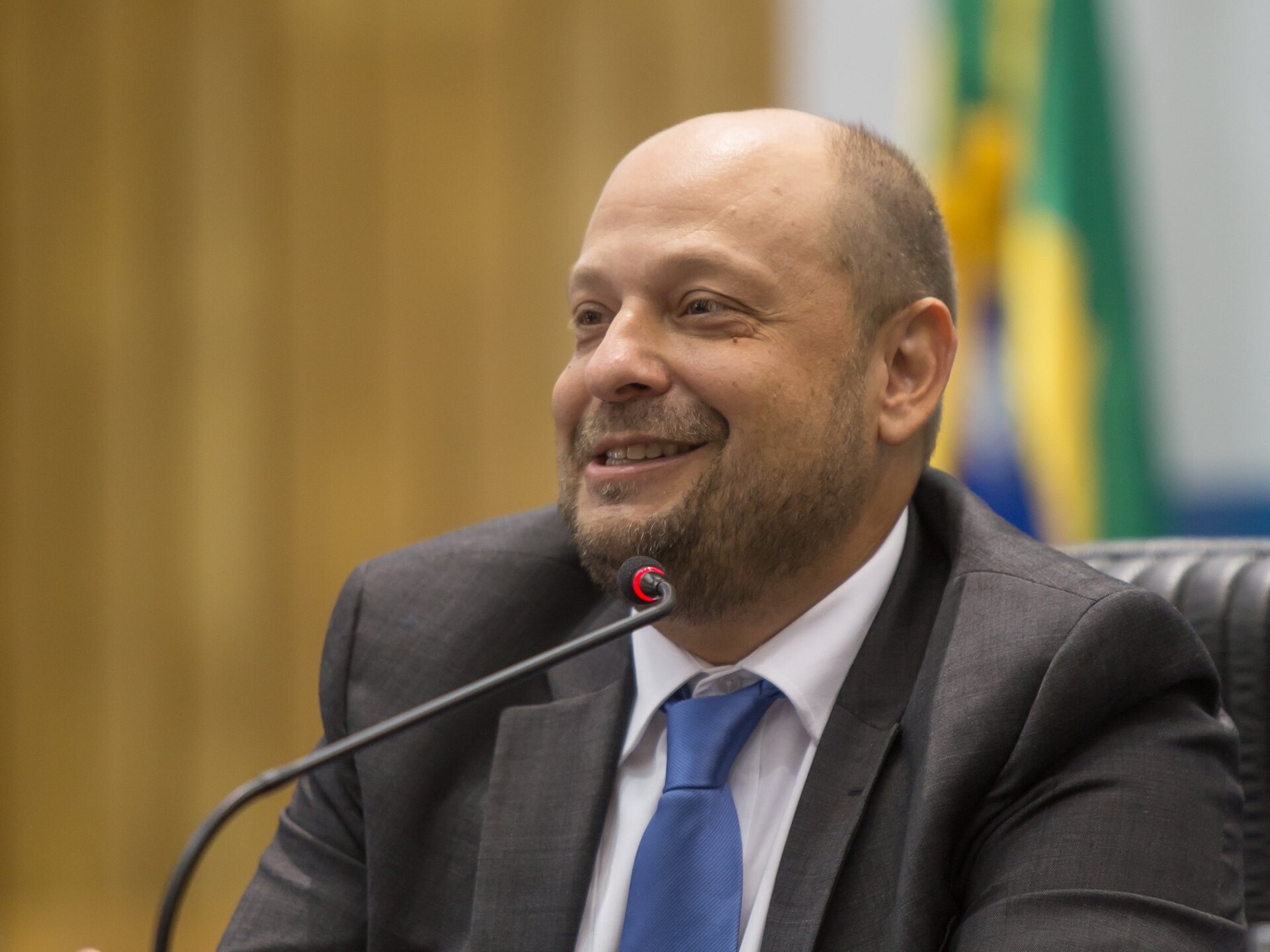 Gilberto Waller Júnior