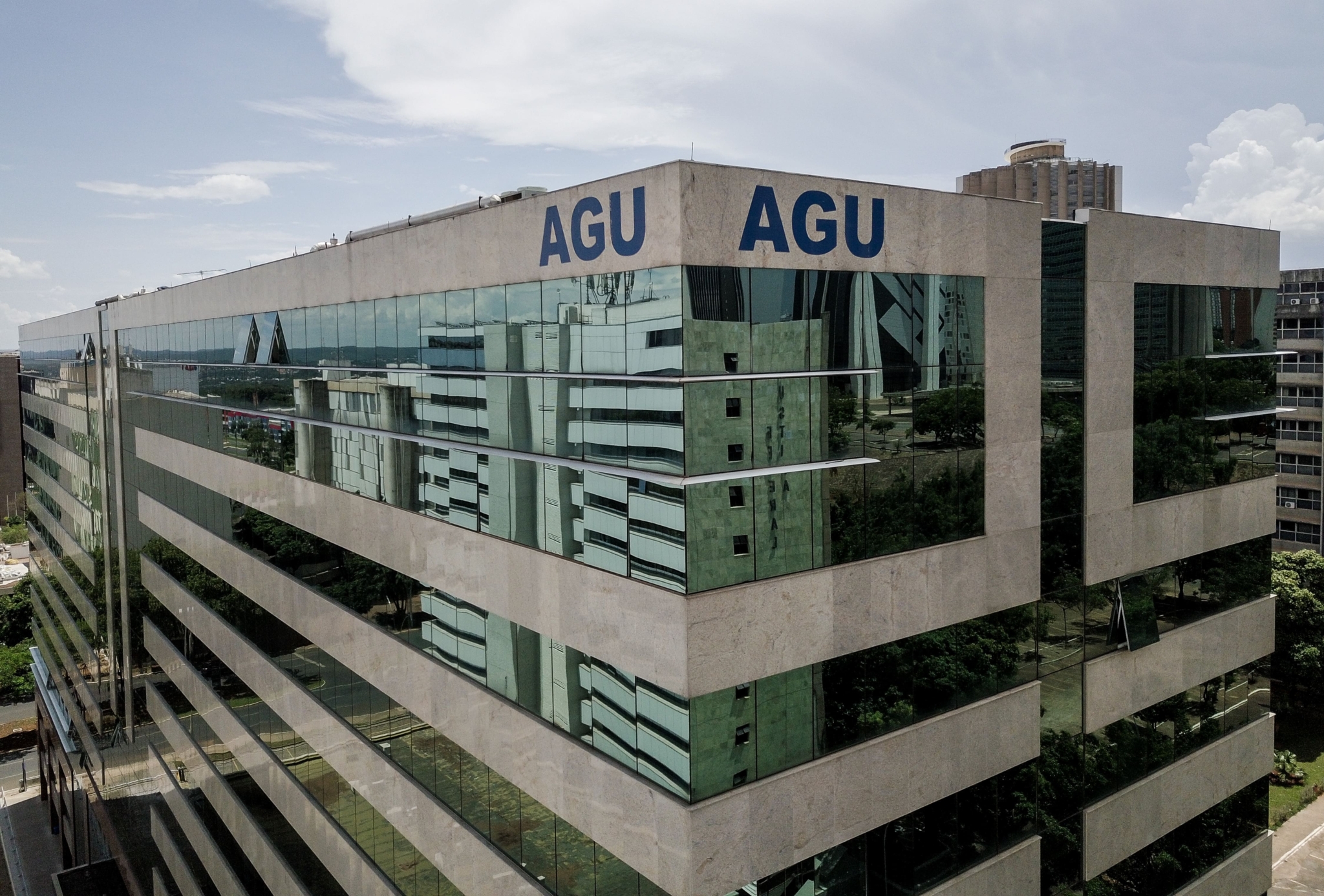 AGU