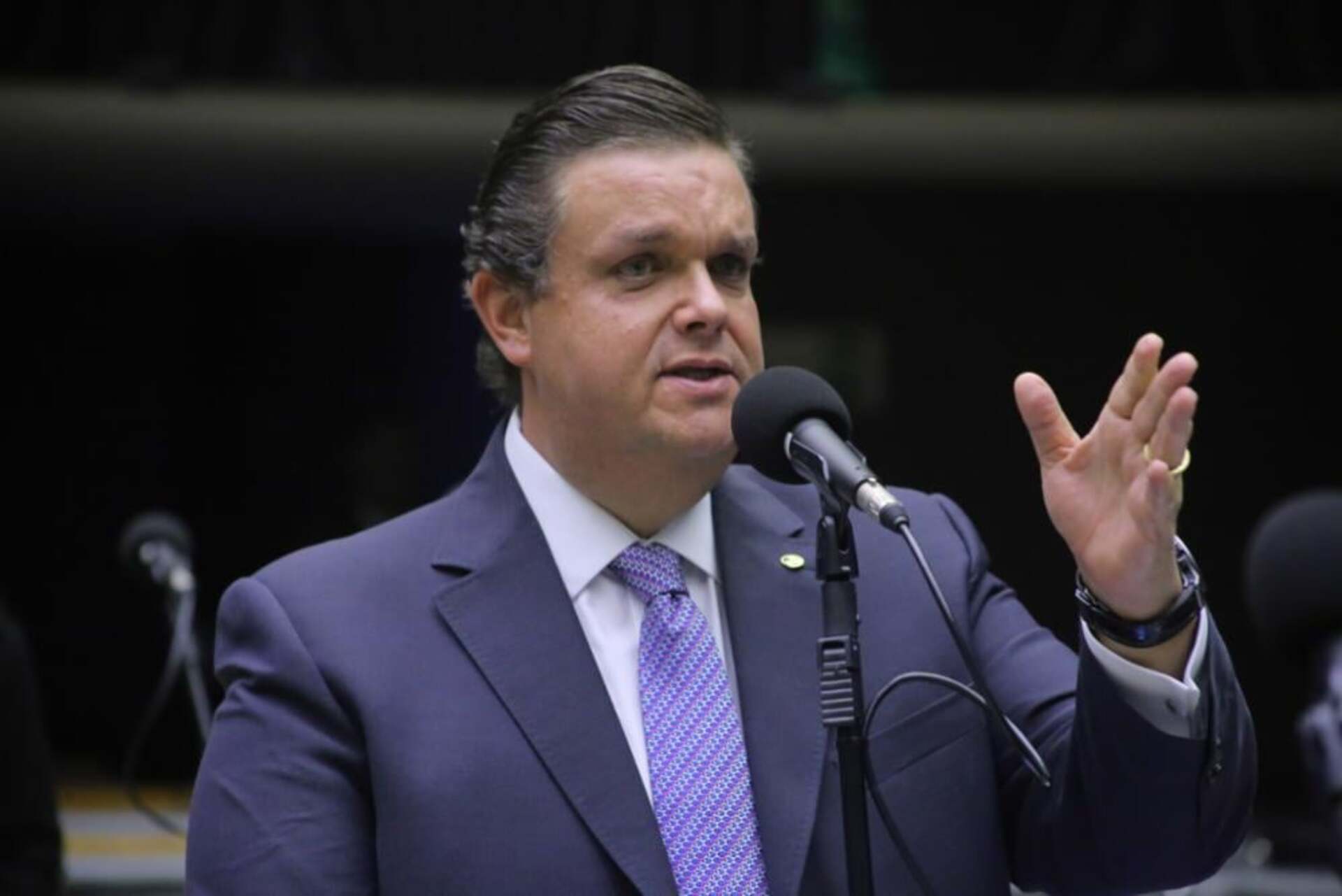 Fala do Wolney Queiroz